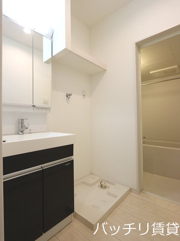 洗面設備　写真は同シリーズタイプの為、現状優先になります。