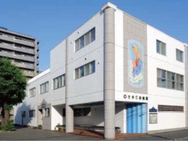 幼稚園・保育園　さゆり幼稚園（幼稚園・保育園）まで1553m