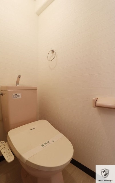 トイレ　イメージ