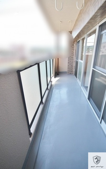 バルコニー　イメージ