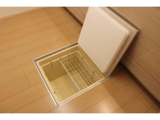 収納　同型タイプ