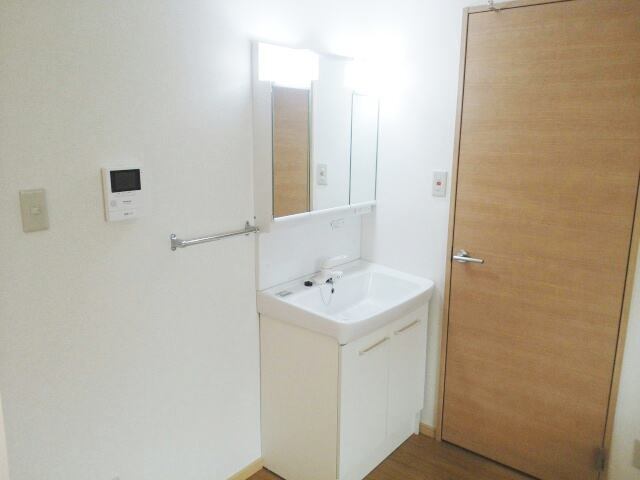 洗面設備　洗面所