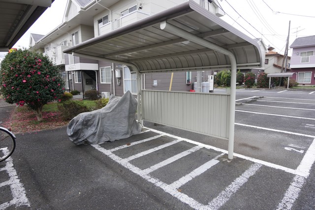 その他共有部分　★敷地内に屋根付の駐輪場がございます★