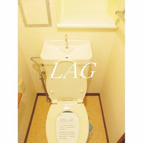 トイレ　トイレです。