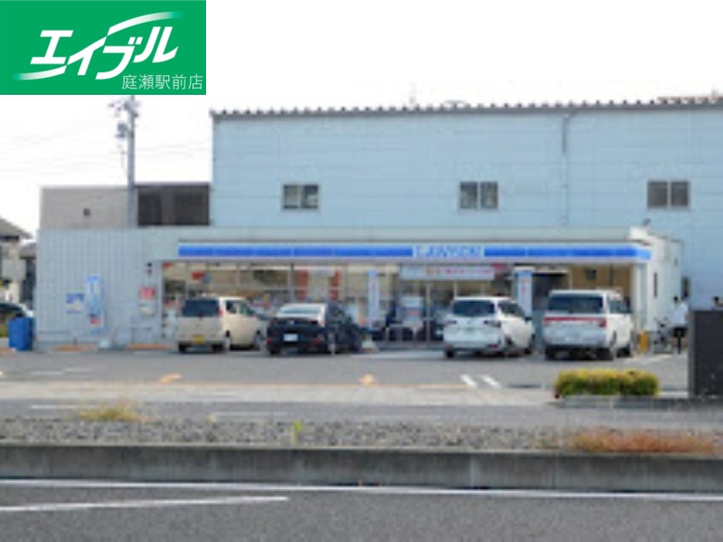 コンビニ　ローソン岡山高柳西町店（コンビニ）まで166m