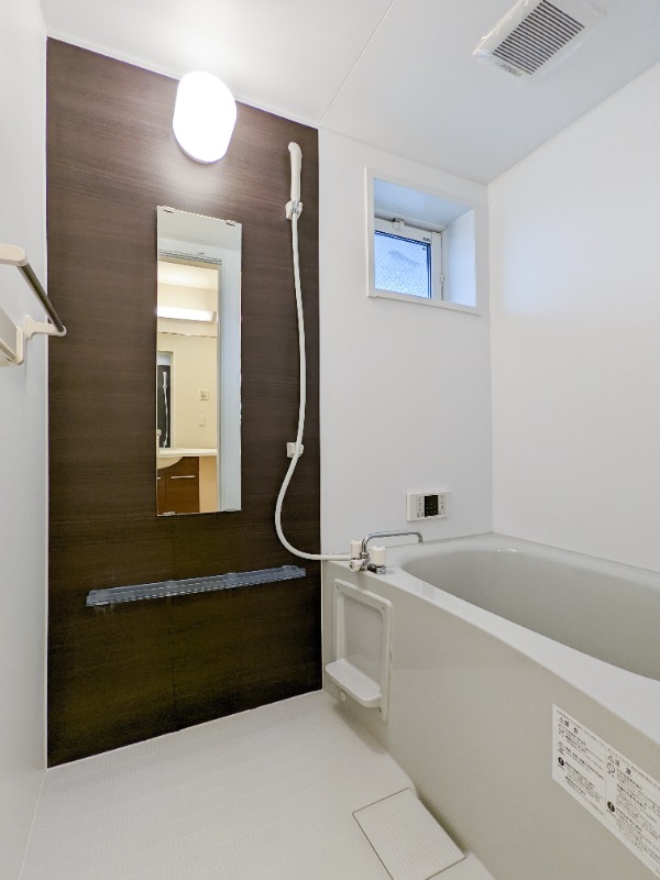 バス・シャワールーム　図面と現状に相違がある場合には現状を優先