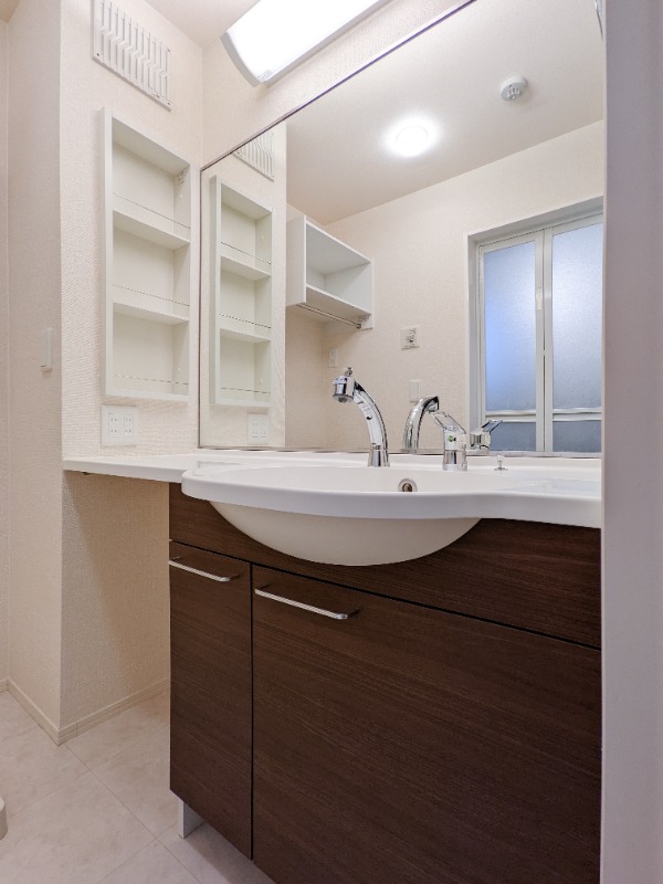 洗面設備　図面と現状に相違がある場合には現状を優先