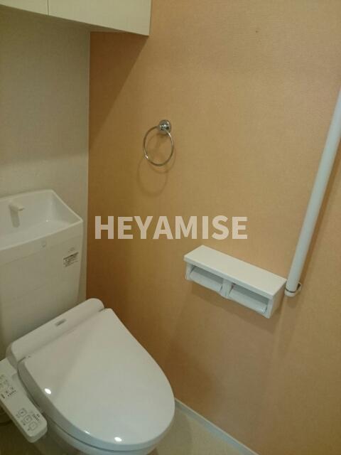 トイレ　※室内画像は類似物件のもの
