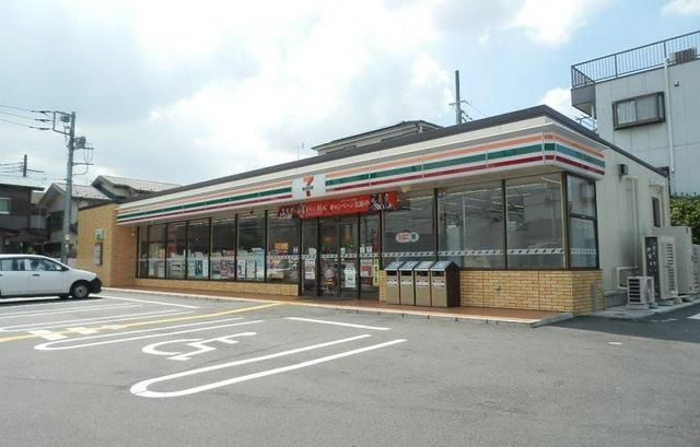 コンビニ　セブンイレブン志木中宗岡店（コンビニ）まで717m