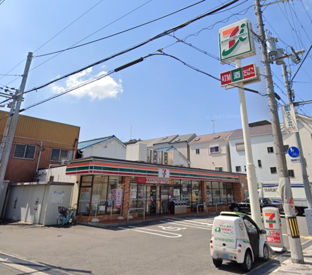 コンビニ　セブンイレブン大阪東中浜8丁目店（コンビニ）まで587m