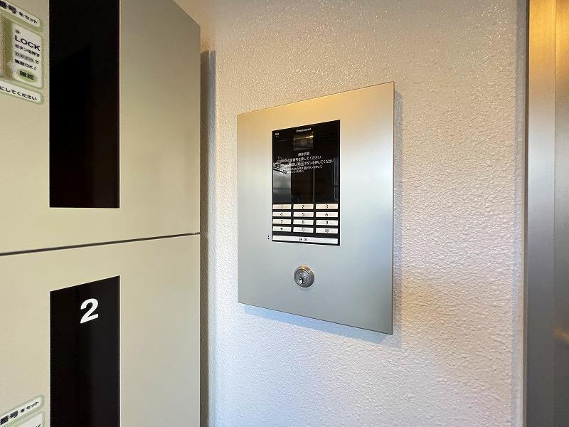 エントランス　エントランス