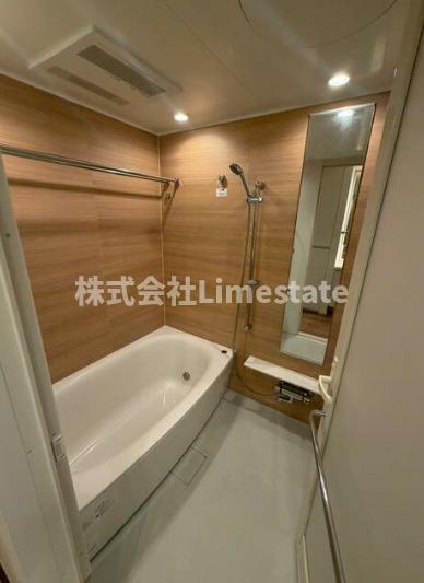 バス・シャワールーム　別部屋参考写真