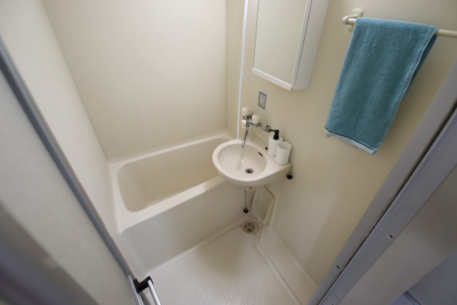 バス・シャワールーム　※別室の参考写真の為、現況優先です。