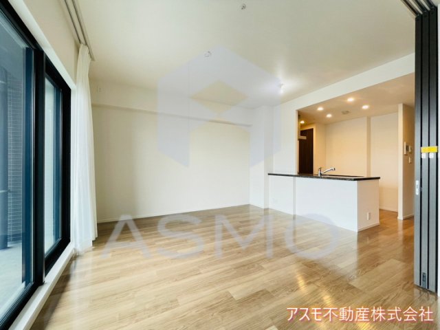 居室・リビング　同マンション別部屋　参考写真