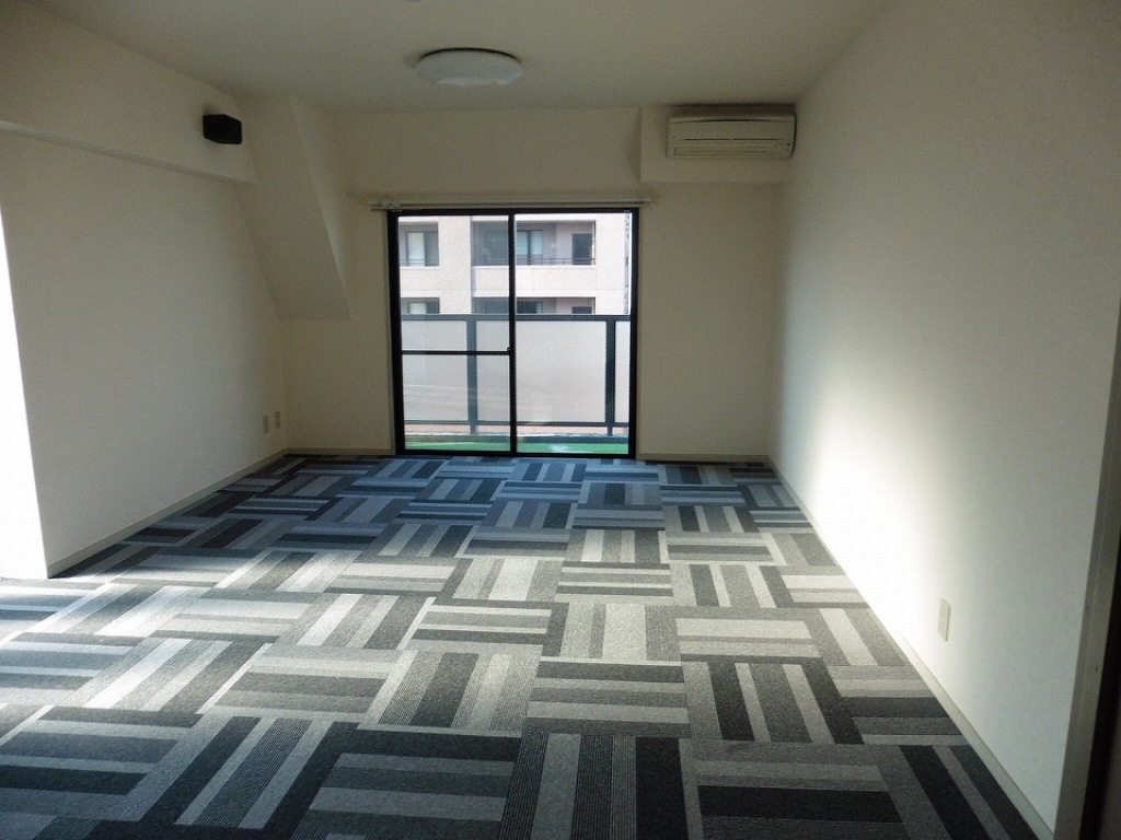 居室・リビング　P1200533