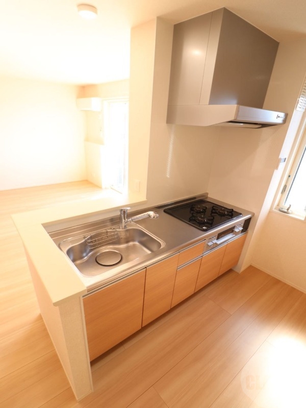 キッチン　３口コンロのカウンターキッチン