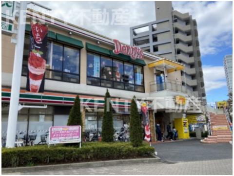 飲食店　デニーズ大森北店（飲食店）まで125m