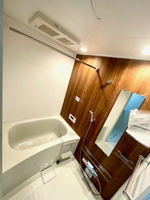 バス・シャワールーム　バス