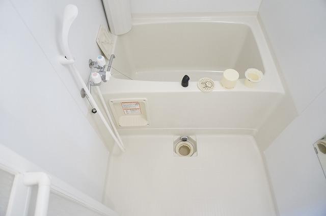 バス・シャワールーム　浴室