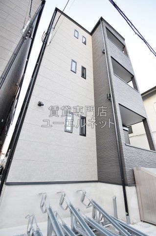 建物外観　2024年完成