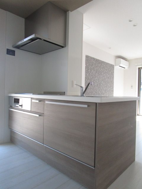 キッチン　※写真は同タイプのお部屋になります。（参考）