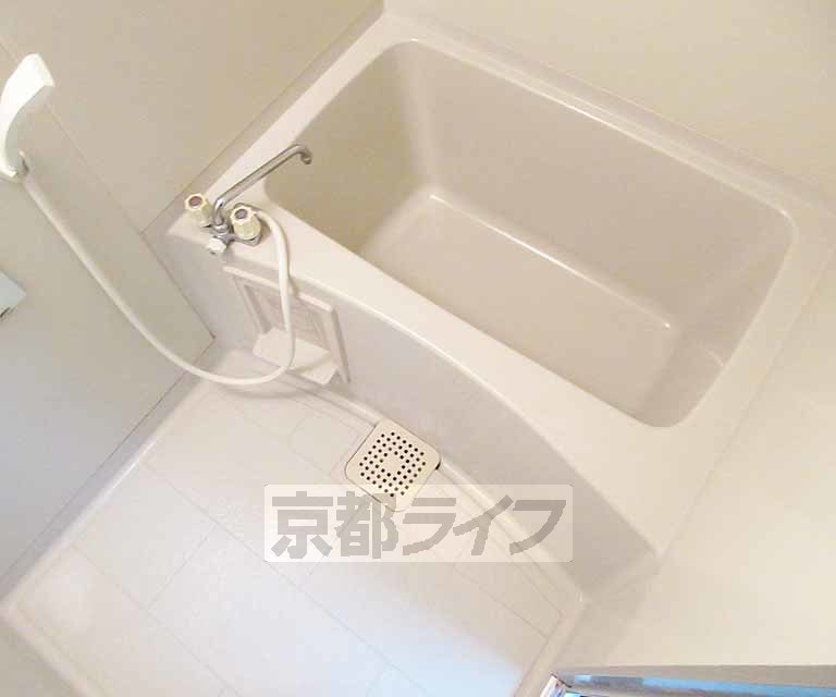 バス・シャワールーム　ゆったりっとしたお部屋です・