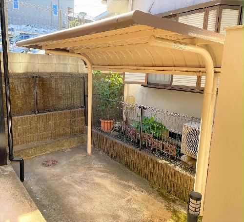 その他共有部分　屋根付き駐輪場完備