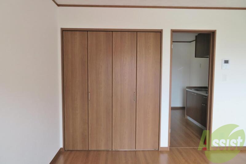 収納　大きめのクローゼットが付いていますよー。