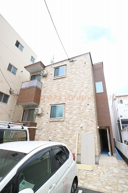 建物外観　オートロック付き