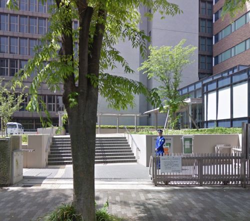 郵便局　北浜郵便局高等裁判所 内分室（郵便局）まで259m