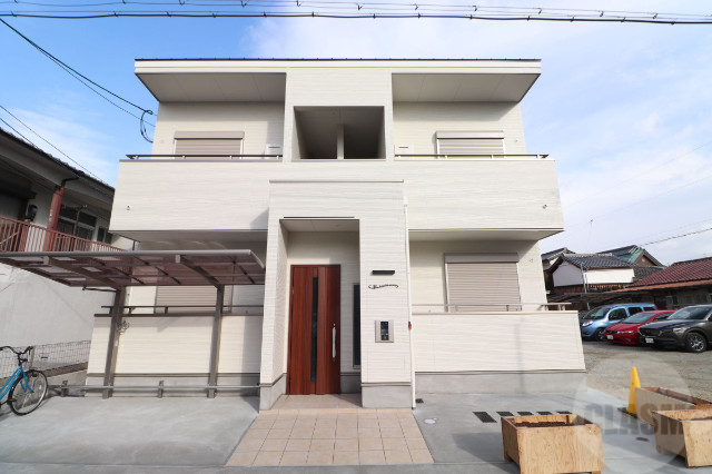 建物外観　お洒落な外観です