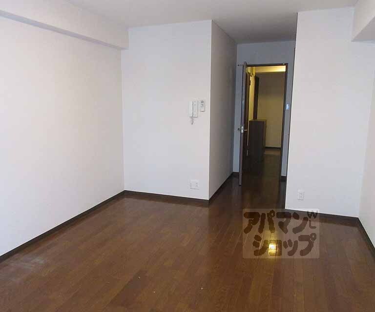 居室・リビング　１０帖の広々としたお部屋です！