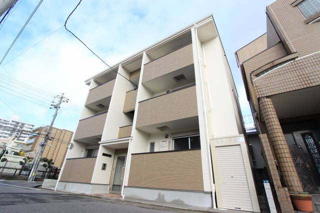 建物外観　駅チカの物件です