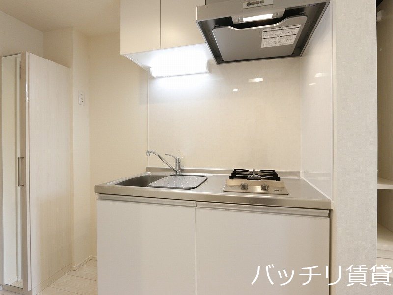 キッチン　同型タイプの為、現状を優先いたします。