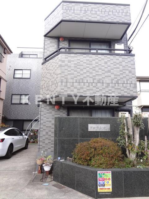 建物外観　外はこのようになっています