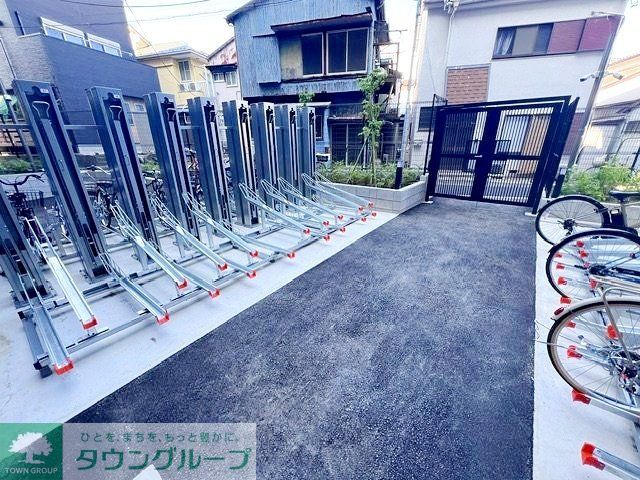 駐車場　駐車場