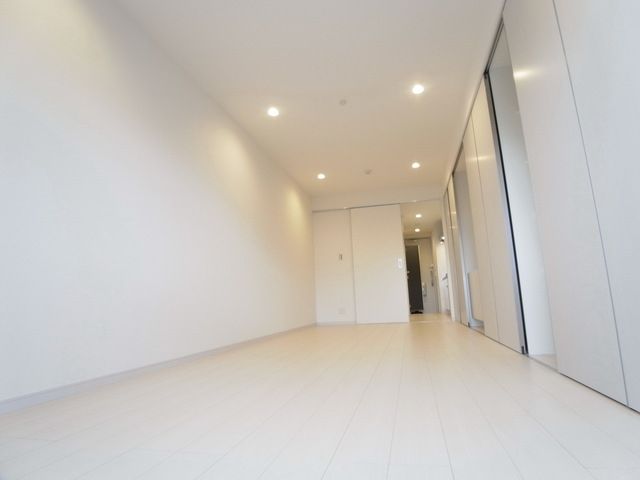 居室・リビング　☆1フロア2部屋です☆
