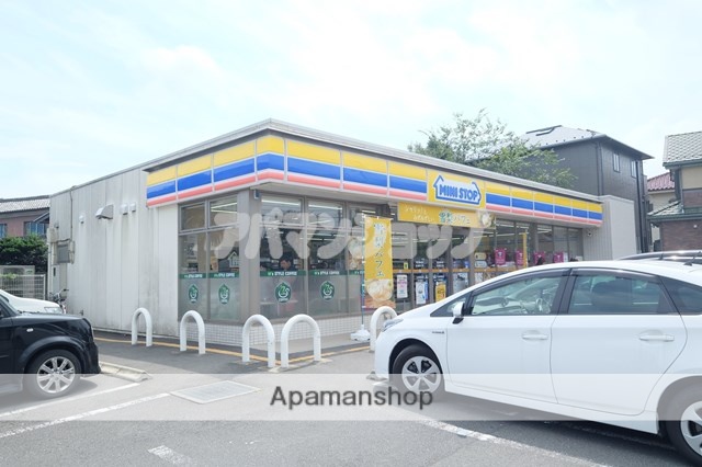コンビニ　ミニストップ鶴ヶ島脚折４丁目店（コンビニ）まで458m