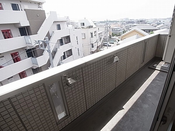 バルコニー　別部屋