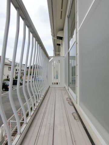 バルコニー　※同仕様写真となります。