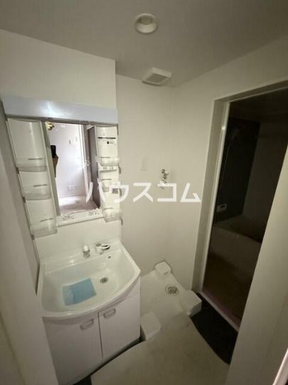 メゾン・ドゥ・アッシュ市川IIの内装写真