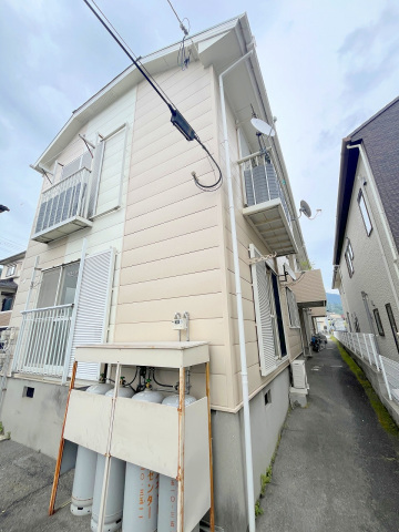 スーパー　万惣海田店（スーパー）まで584m