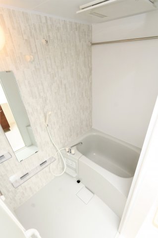 バス・シャワールーム　参考写真（同物件別部屋）