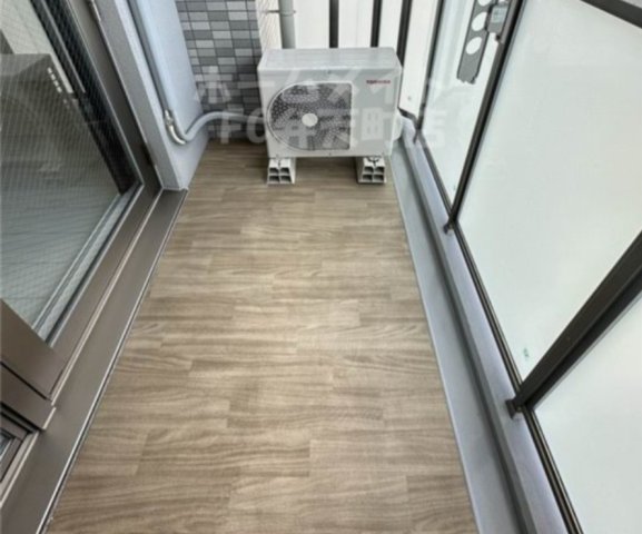 バルコニー　お洗濯にも便利なバルコニー付き