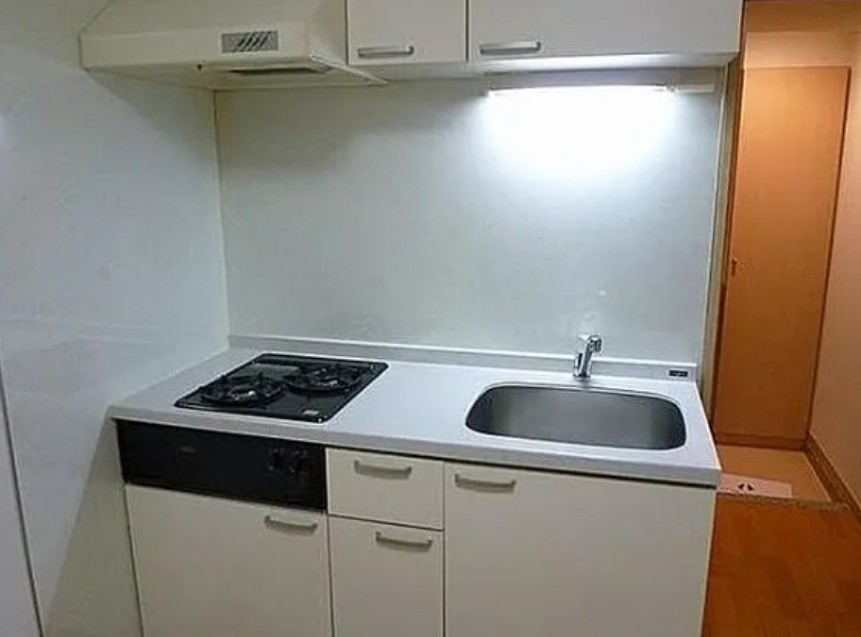キッチン　※別部屋参考写真
