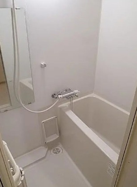 バス・シャワールーム　※別部屋参考写真
