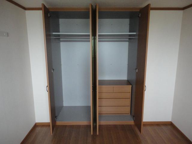 収納　図面と現状に相違がある場合には現状を優先