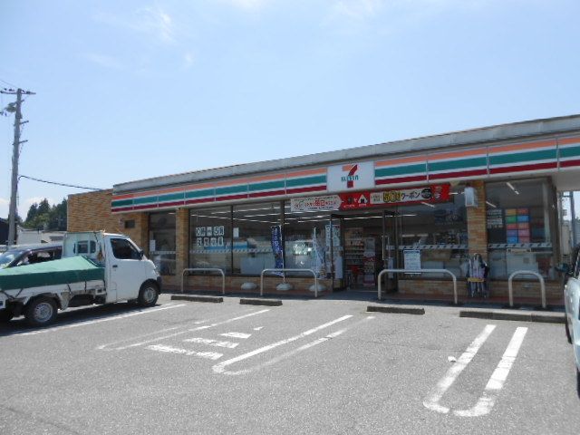 コンビニ　セブンイレブン多賀大社店様（コンビニ）まで850m