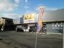 ショッピングセンター　ワークマン泉大津店（ショッピングセンター）まで707m