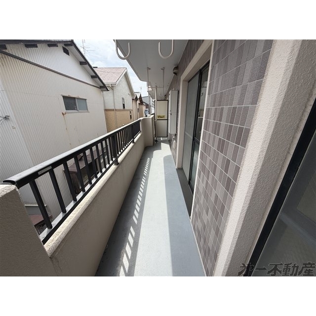 バルコニー　バルコニー